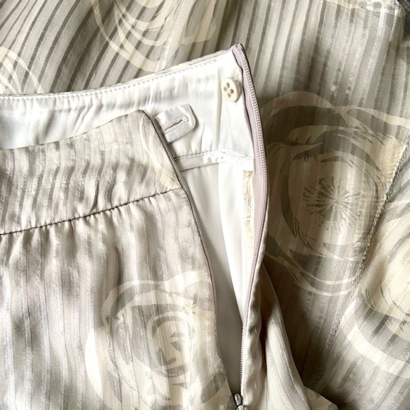 Armani Collezioni silk floral skirt - Picture 8 of 9